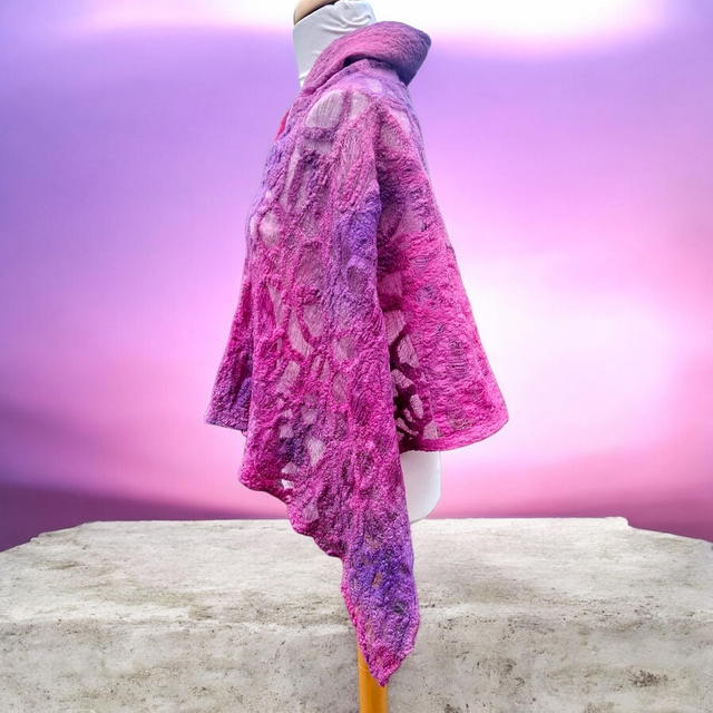 Kells Bay Poncho - Pink / Purple 