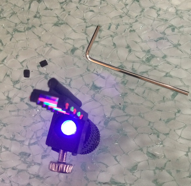 08N ... viseur pour tir nocturne 