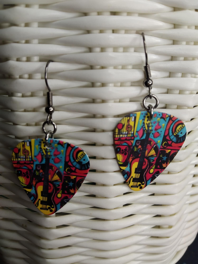 Boucles d&#039;oreilles médiators 