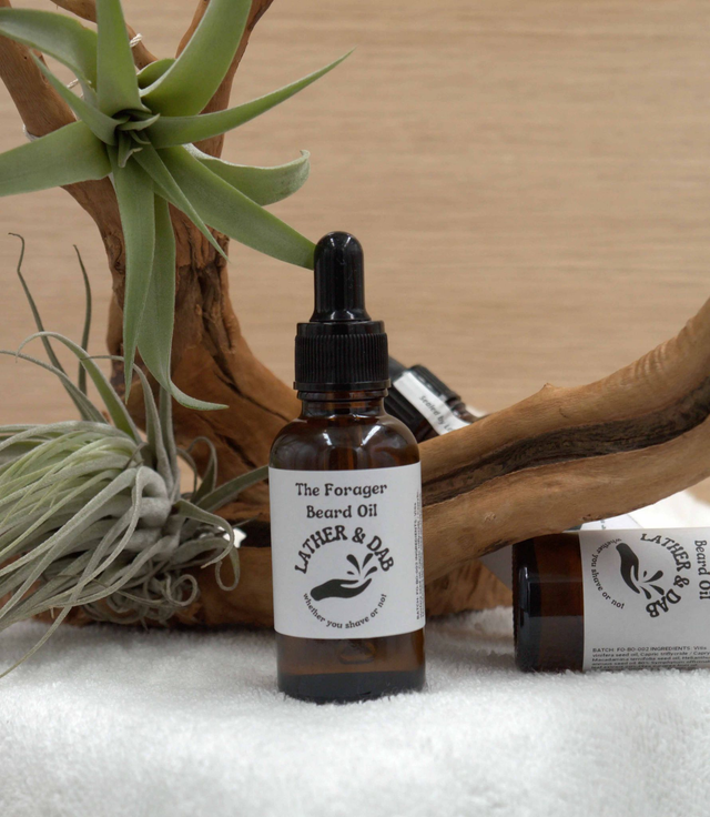 Beard Oil :The Forager with Clary Sage, Eucalyptus &amp; Cedarwood - Fresh &amp; Earthy Aroma