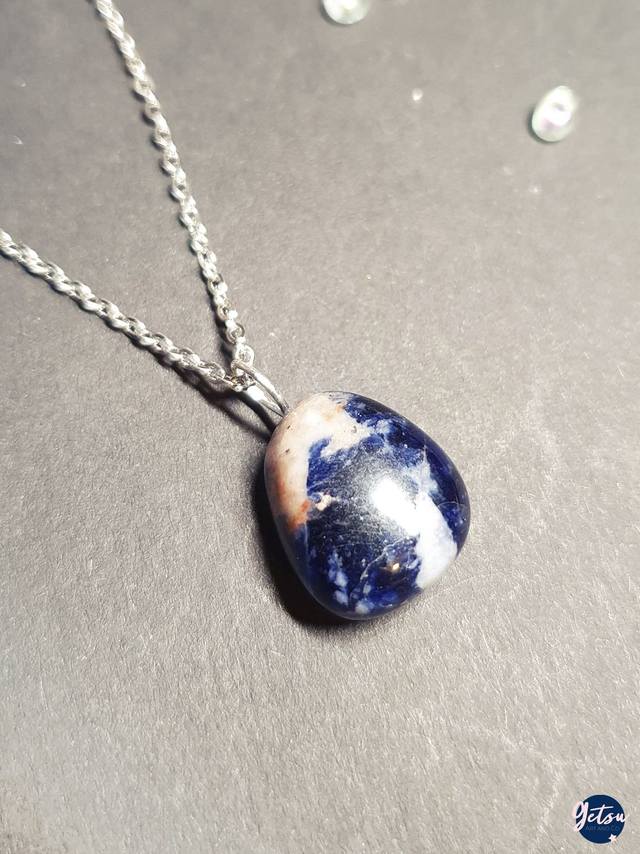 Collier sodalite