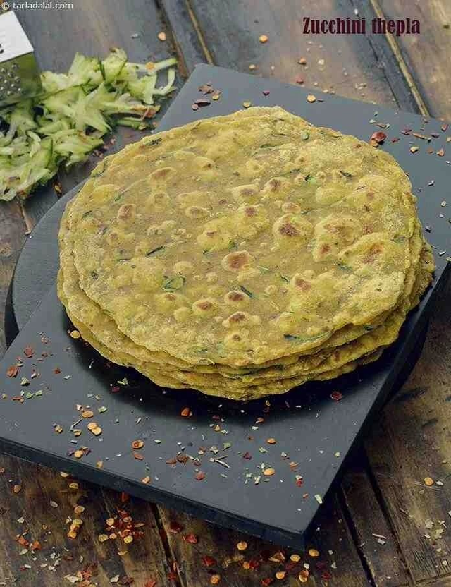 Zucchini Thepla – Healthy Gujarati Flatbread with Zucchini