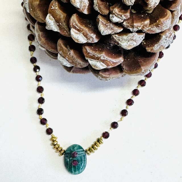 Collier Nomade Scarabée