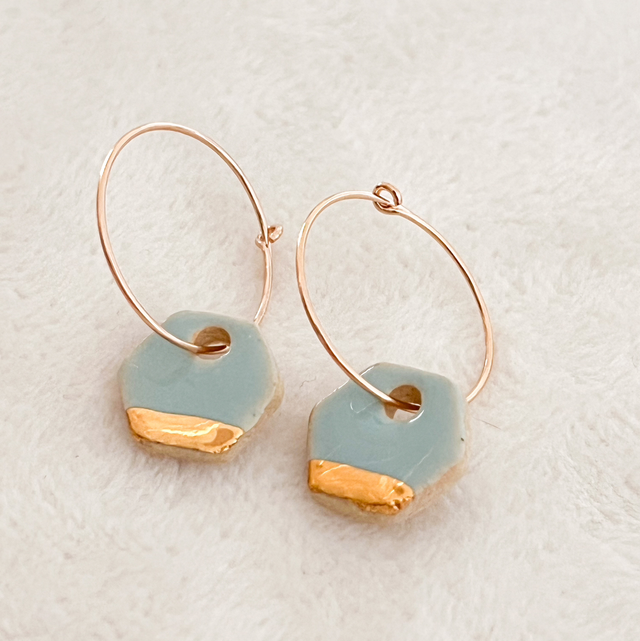 Boucles or et bleu hexagone 