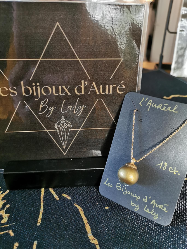 L'Auréal chaîne plaquée or 18 carats 