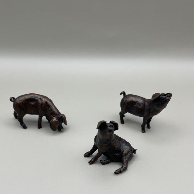 Richard Cooper &amp; Company Bronze – Trio of Pigs by Michael Simpson – Limited Edition 65 / 250