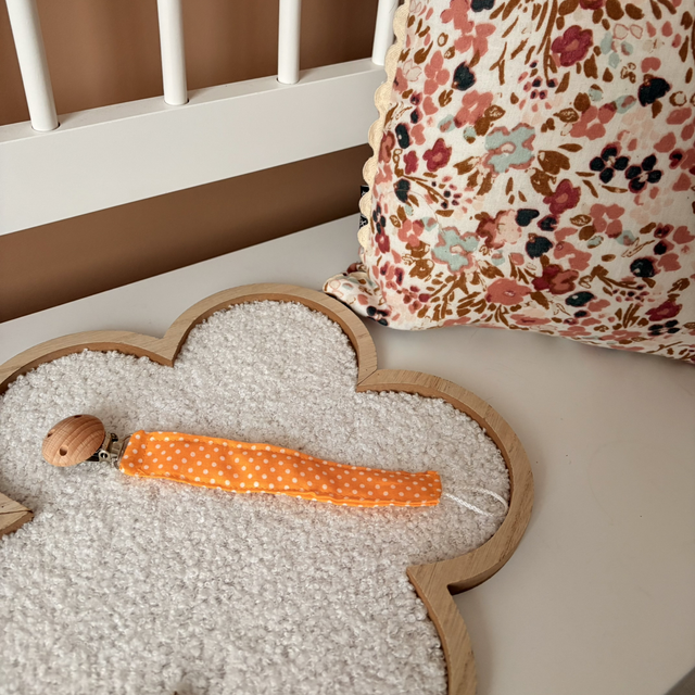 Attache tétine Tit’orange 