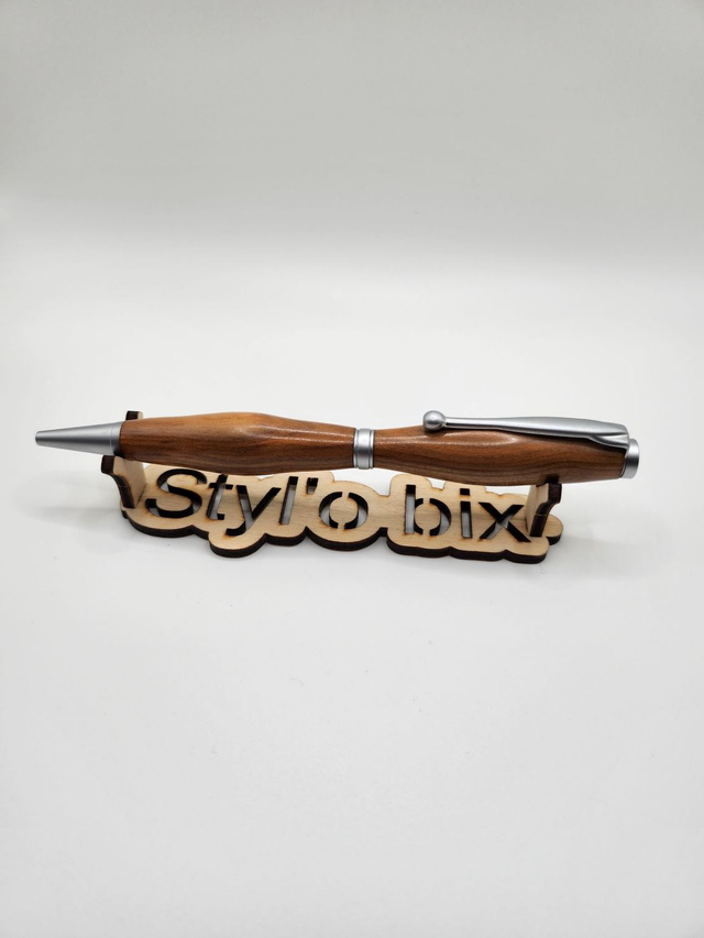 Stylo argent satiné en mirabellier