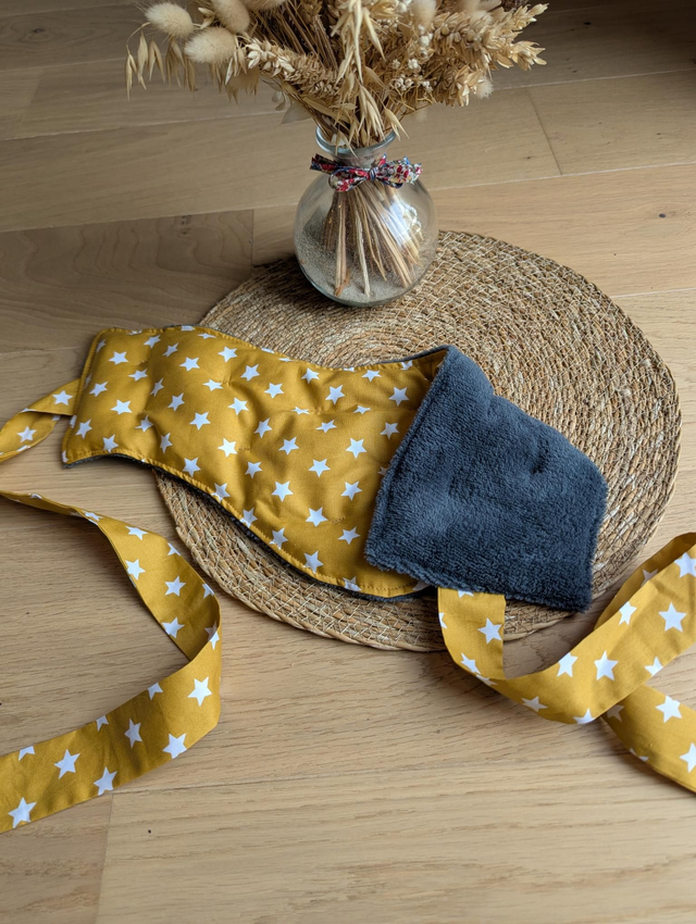 Bouillotte avec sangles