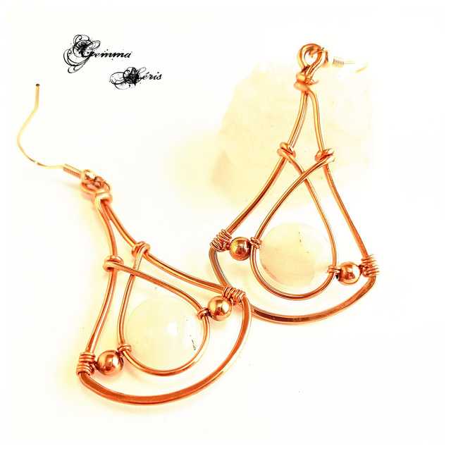 Theia - l'éclat céleste qui rayonne sans s'imposer