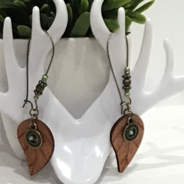 Brown Dangling Earrings- BRDE31