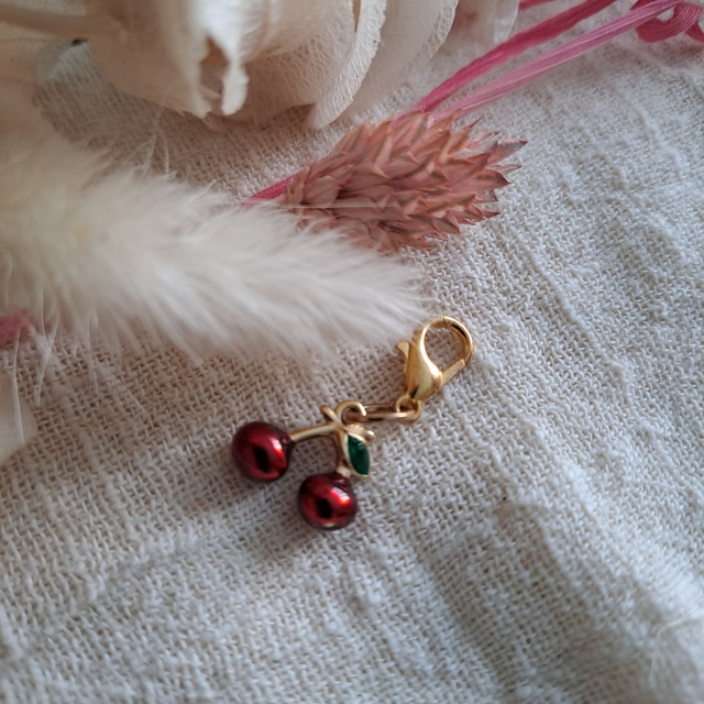 Charms cerises