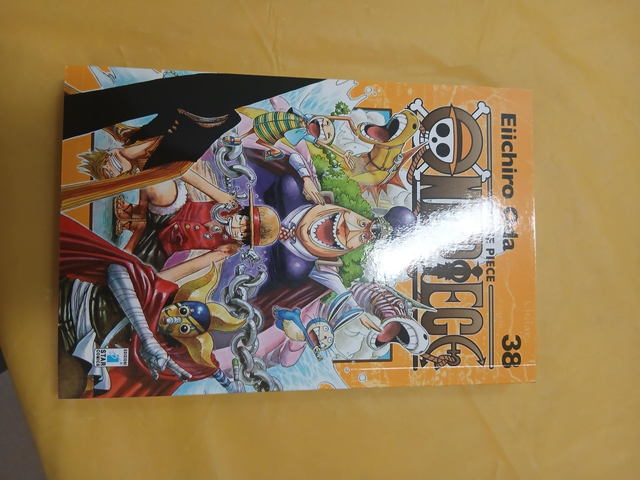 One piece. New edition: Oda, Eiichiro: 9788864202242: Amazon.com: Books