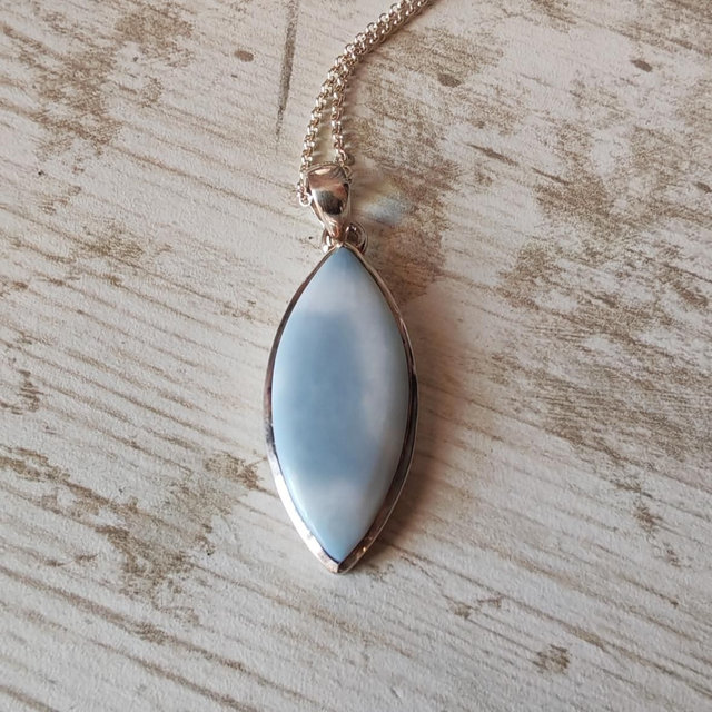 Collier argent 925 et opale bleue Oregon 
