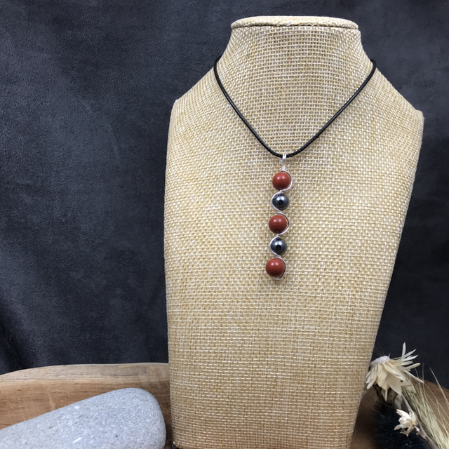 Jaspe rouge et Hématite