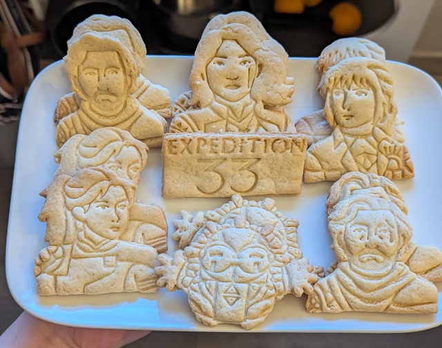 Expédition 33 cookie cutters 