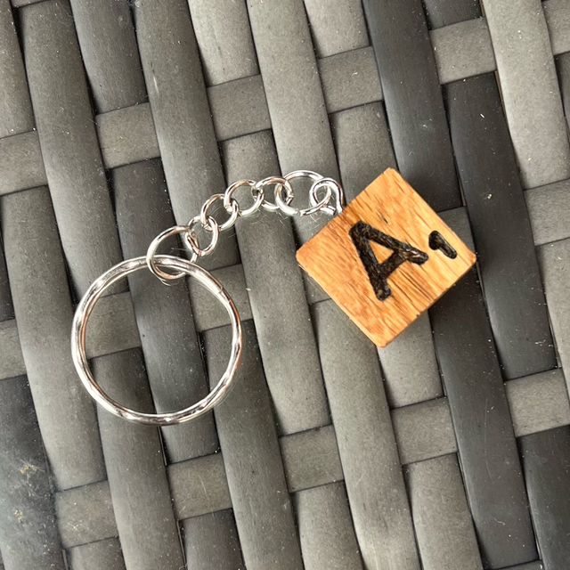 Scrabble letter keyring