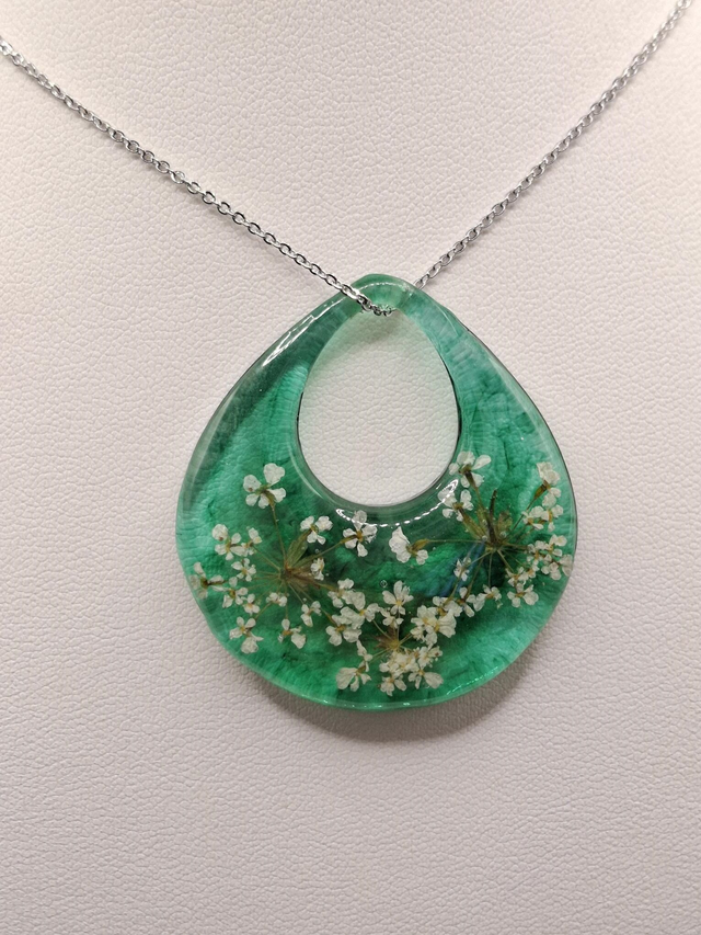 Large green resin pear drop pendant 