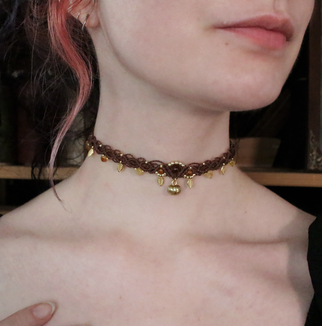 Fruit des Sorcières | Collier Citrouille Marron Doré