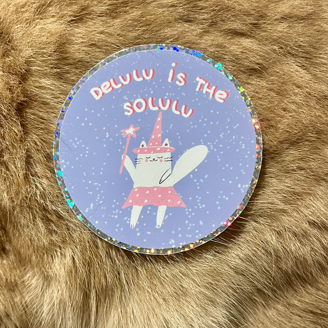 Glitter vinyylitarra "Delulu is the solulu"