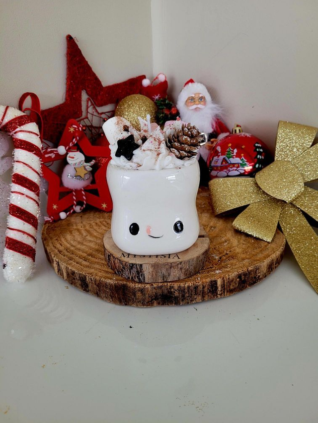 Bougie Chamalow blanc – Version Chantilly &amp; Magie