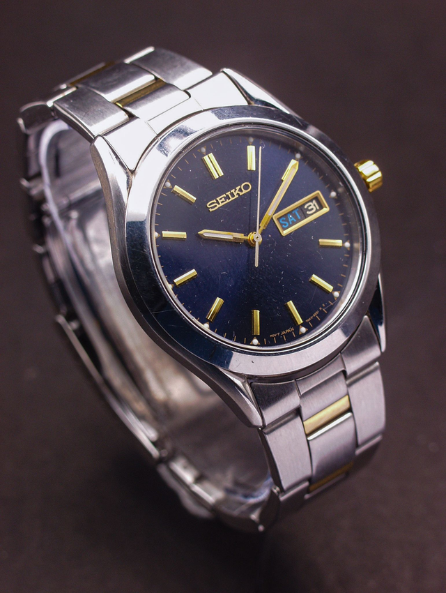 Seiko 7N43-9070 Two-Tone Bracelet Watch - Quartz