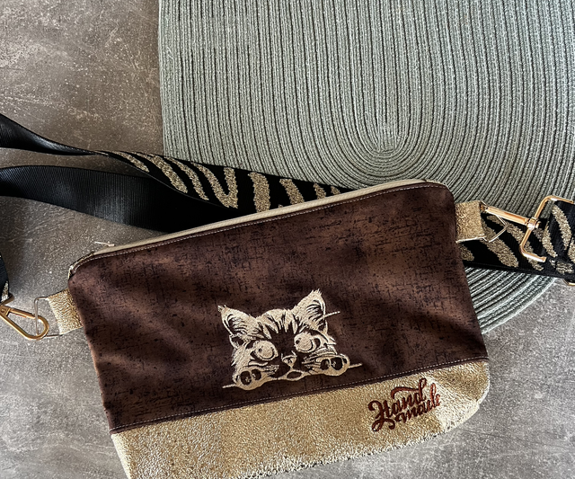 Tasche Braun gold Medium Softshell bestickt 