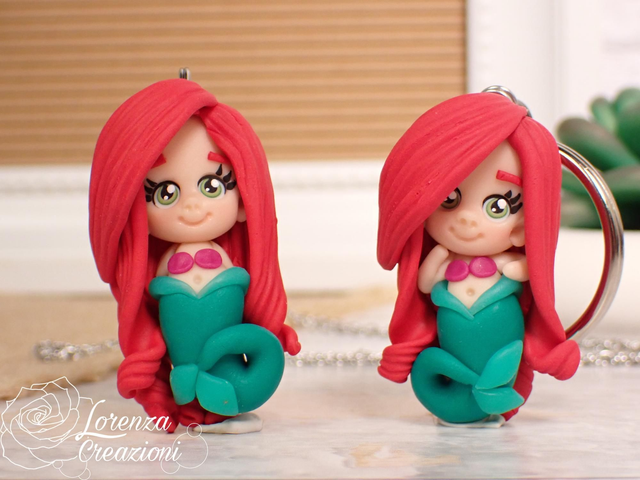 Collana e/o portachiavi modellato a mano artigianalmente, principessa Ariel, la sirenetta