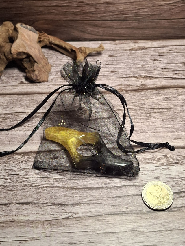Bague de lecture shuriken en résine epoxy- Book Holder artisanal