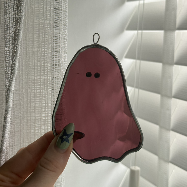 Genevieve - Glow Glass Ghost 