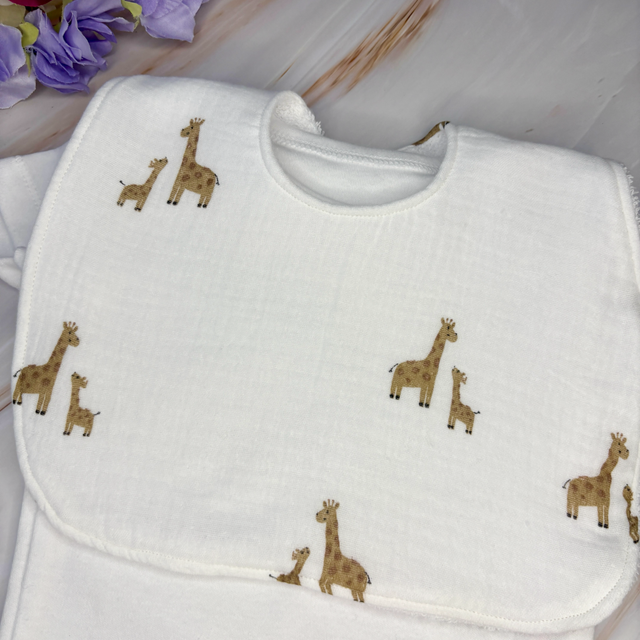Neutral Giraffe