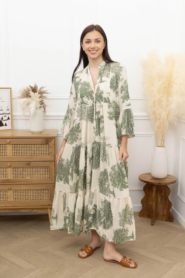 Vestido manga acampanada