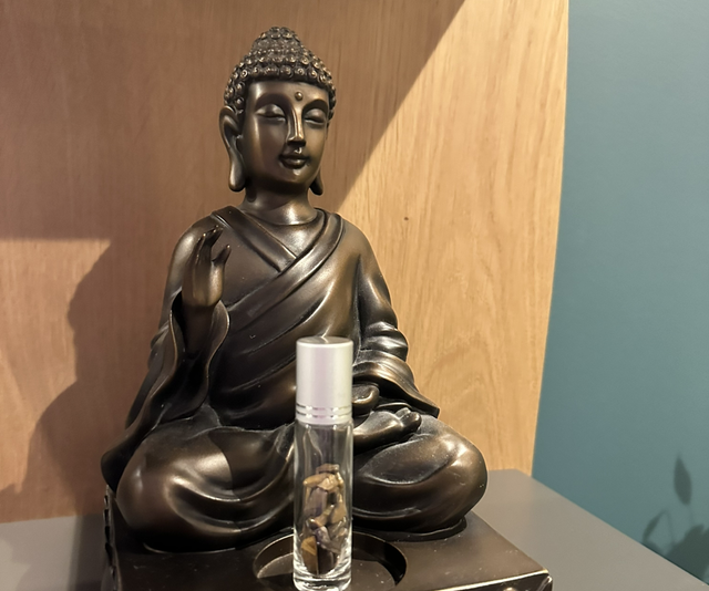 Roll-on avec pierres naturelles d’Œil de Tigre