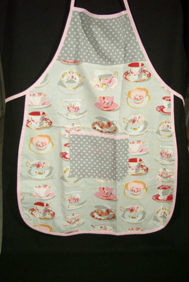 970-Tablier femme "tasses"