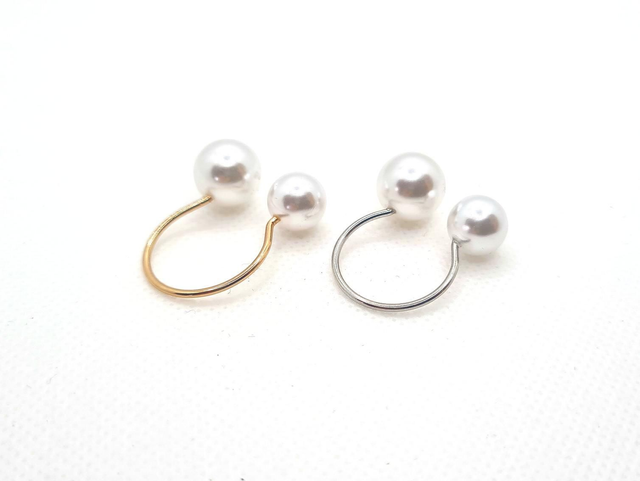 Bague réglable "Gimini" en acier inoxydable or ou argent avec perles en nacre blanche