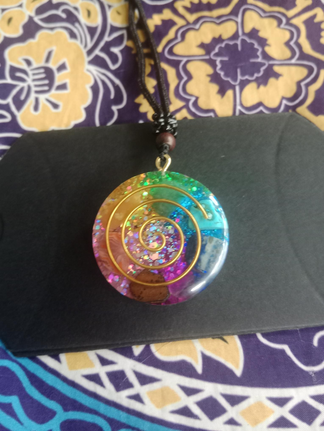 Orgonski obesek -spirala 