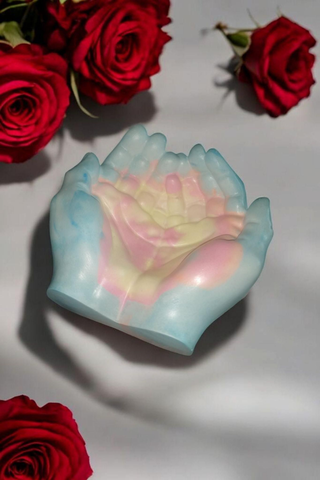 Vide poche main artisanal en plâtre de Paris, unique et personnalisable
