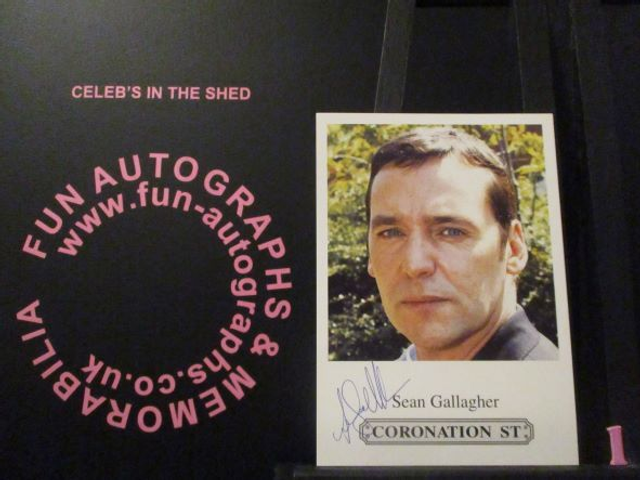 Sean Gallagher (Paul Connor) Authentic Autographed Coronation Street 6x4 Cast Card (1)