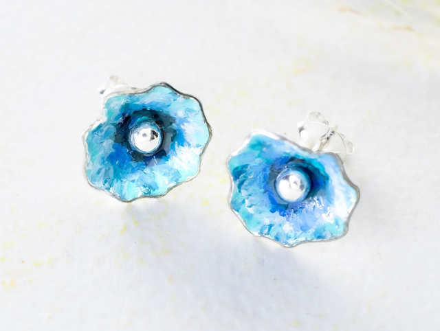 Pendientes hechos a mano tipo flor en plata 925 