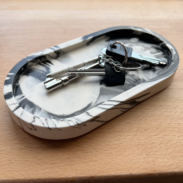 Black and white tray