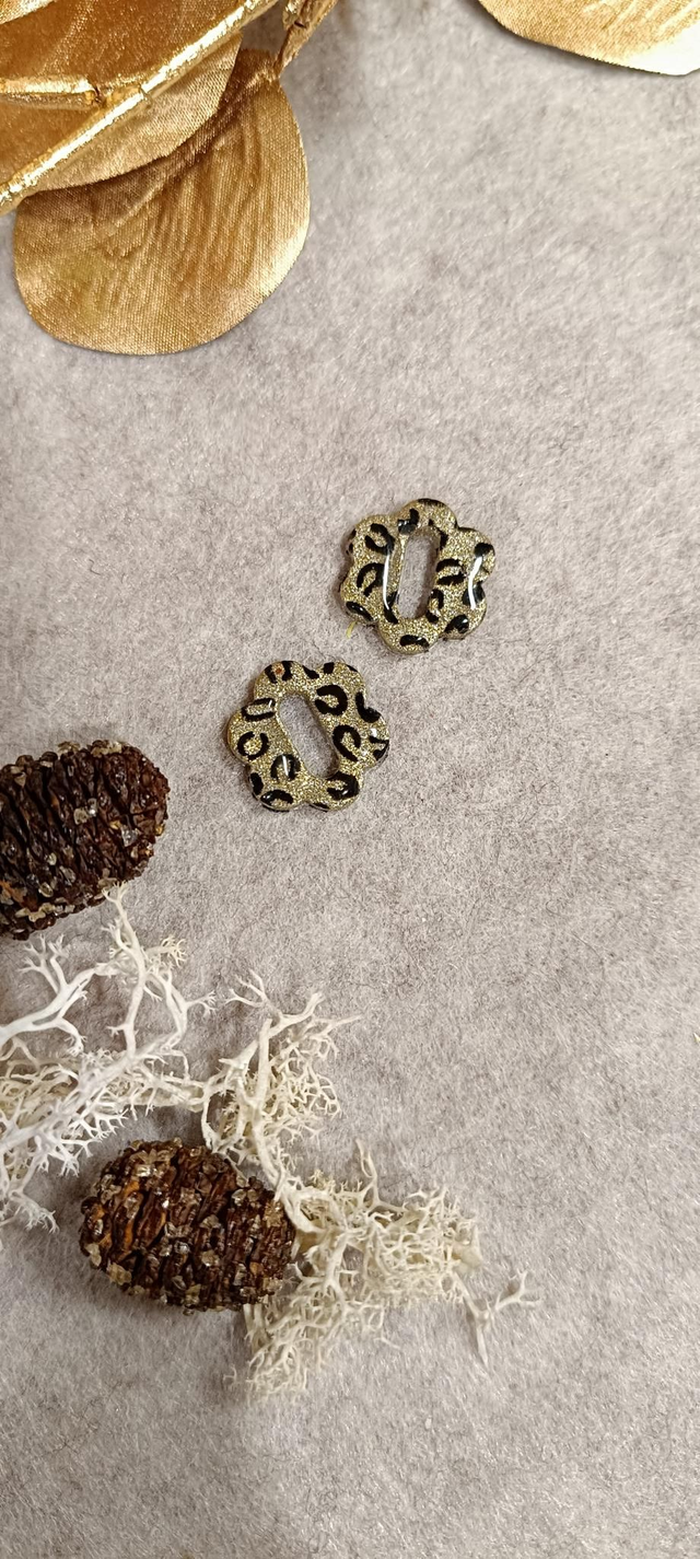 Flora - léopard doré foncé 