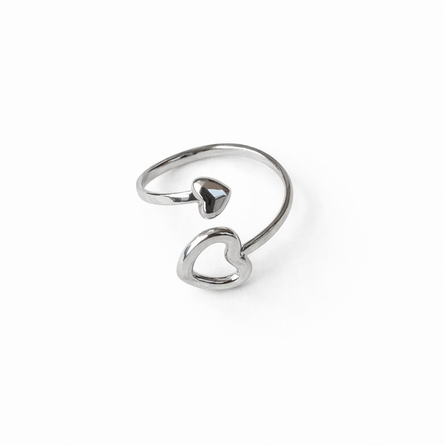 Double heart ring