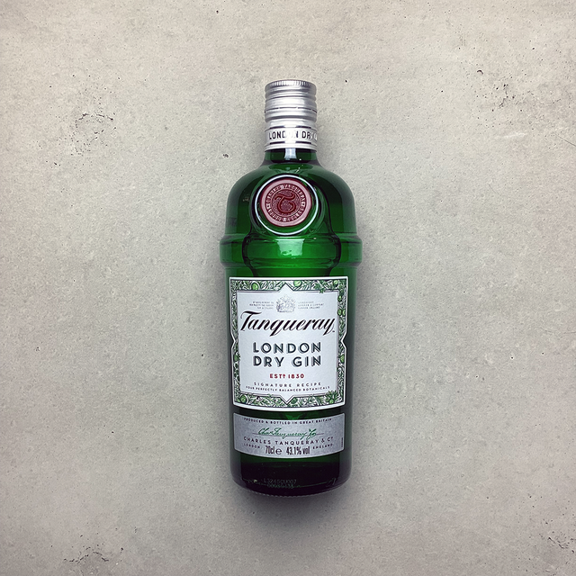 TANQUERAY London dry gin