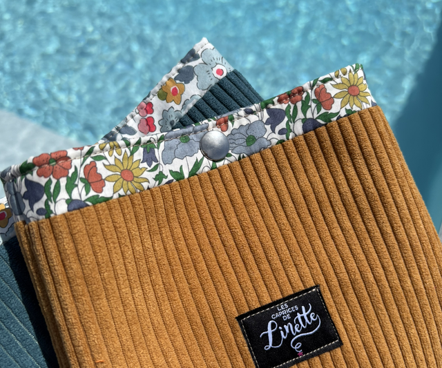 POCHETTE VELOURS CAMEL &amp; LIBERTY 