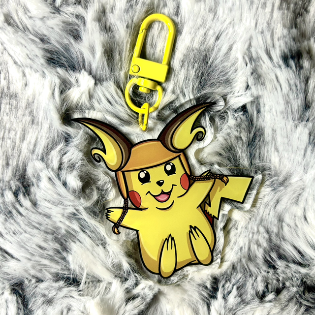 Pikachu Evolving Hat Keychain