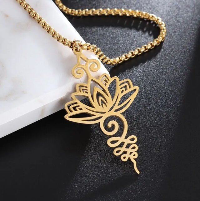 Pendentif Fleur de Lotus avec sa chaine
