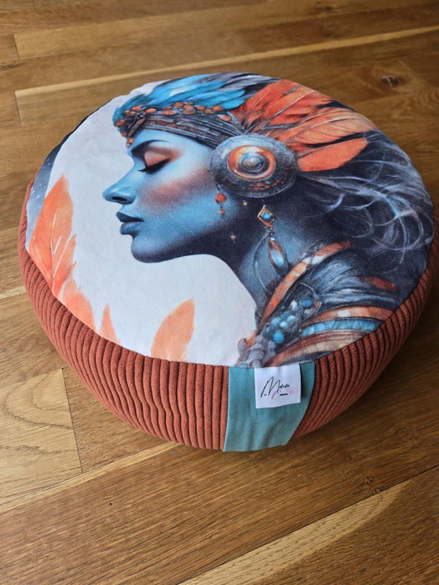 Zafu sacré femme chamane