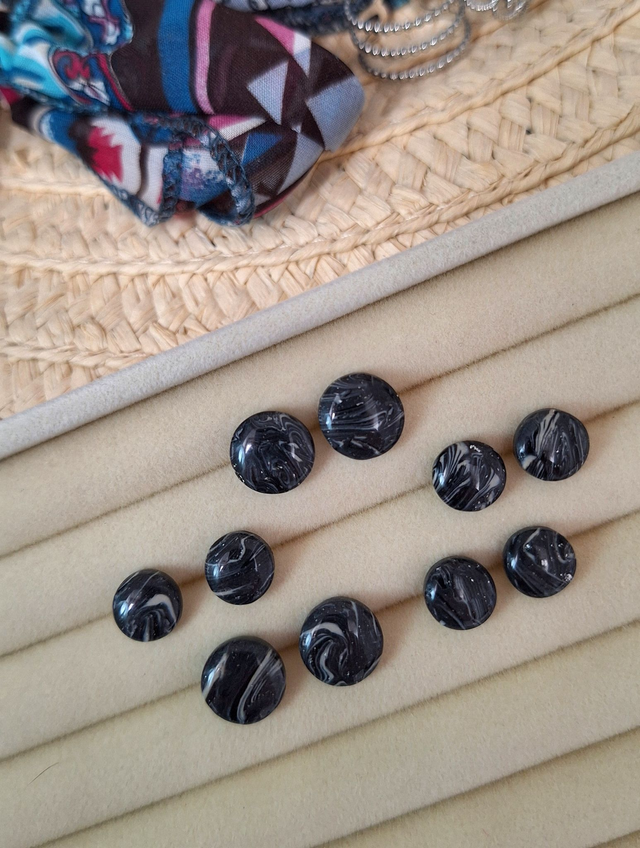 Pia - Noires rayées beige