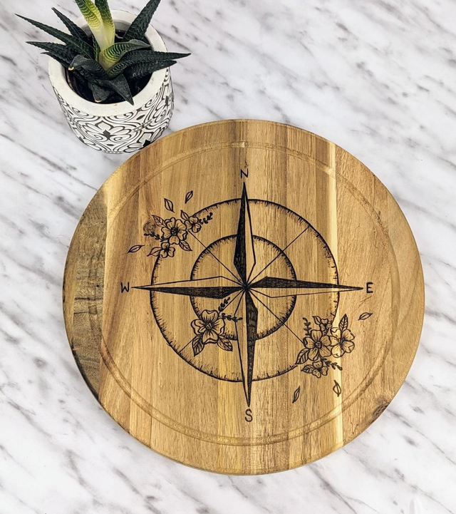 Acacia Round &#039;COMPASS&#039; (M)