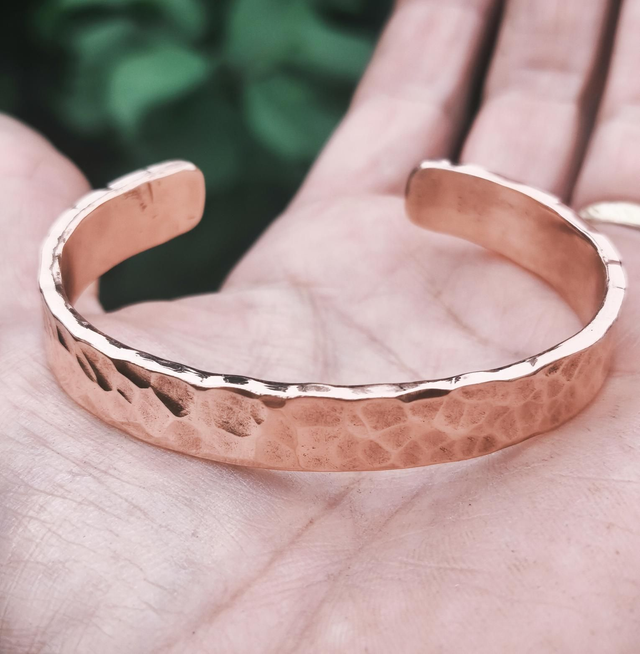 Bracelet Jonc Homme en Cuivre Pur Martelé – Artisanat & Caractère